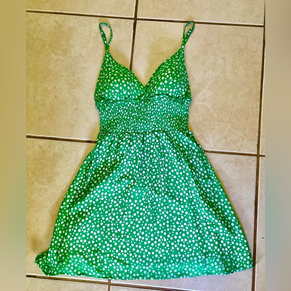Green Floral Sundress - Picture 3 of 4